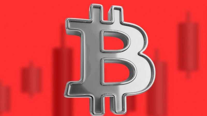 قیمت بیت‌کوین به کف شش‌ماهه رسید