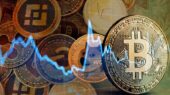 سه آلت‌کوینی که از سقوط احتمالی بیت‌کوین به زیر ۱۰۰ هزار دلار بیشترین سود را می‌برند