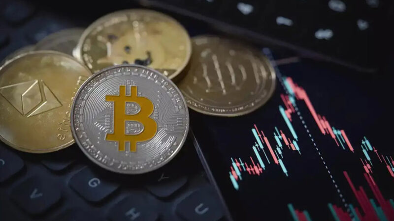 آلت‌کوین‌ها در آستانه تغییر بزرگ؛ آیا زمان طلایی ورود سرمایه است؟