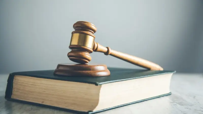 طرح جنجالی برای ممنوعیت شرط‌بندی مسئولان دولت آمریکا در بازارهای پیش‌بینی مالی