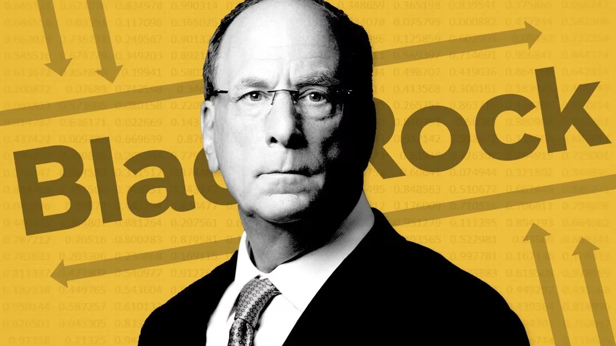 بلک‌راک با ۷۷۱ هزار بیت‌کوین در ETF؛ آیا قیمت بیت‌کوین به ۷۰۰ هزار دلار می‌رسد؟