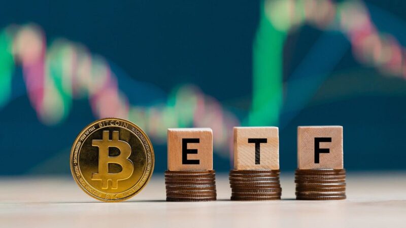 صندوق‌های ETF بیت کوین آمریکا ۶۷۰ میلیون دلار سرمایه تازه جذب کردند؛ بازگشت پرقدرت سرمایه‌گذاران در ۲۰۲۶